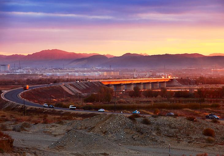 乌海奋进,勇往直前的奋进之歌